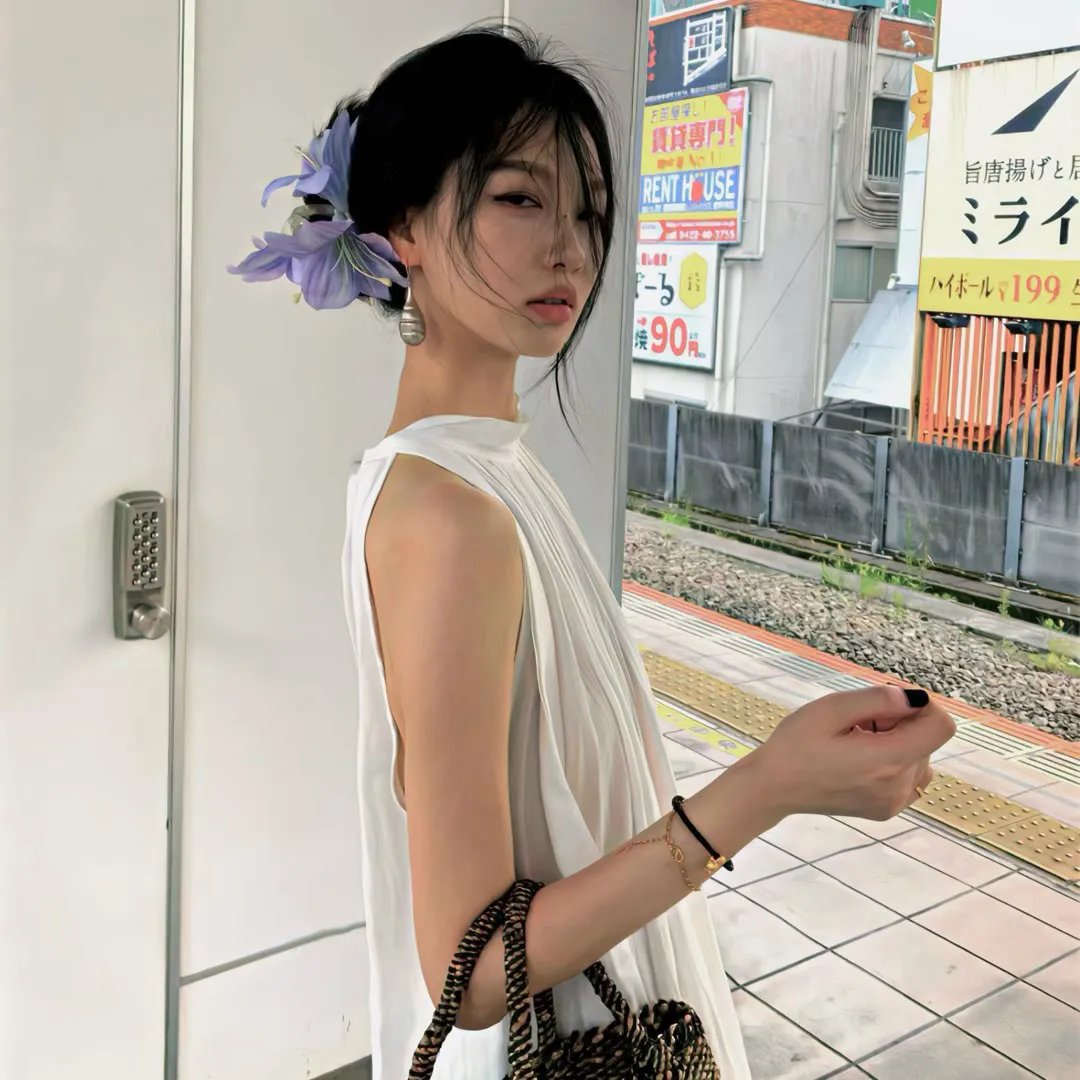 月咏 海报